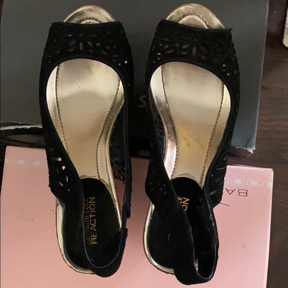 COPY - Black wedges